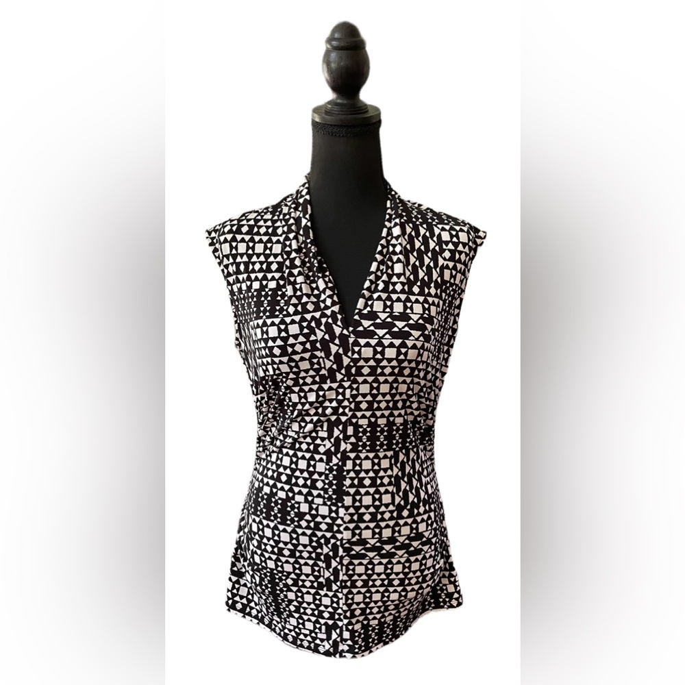 Vince Camuto: White and Black V Neck Blouse